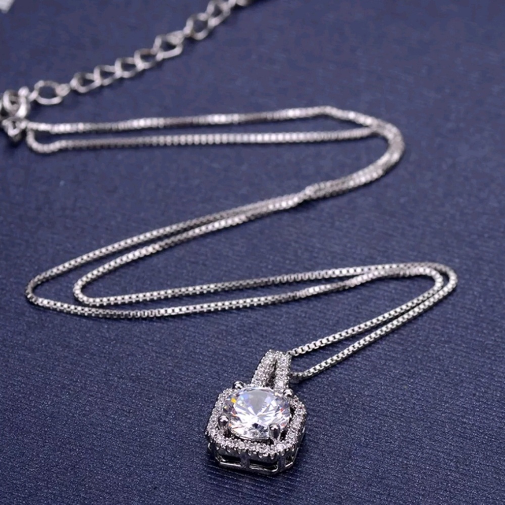 Cubic Zirconia necklace 925 SS plated